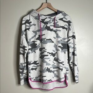 Sundry Gray Camouflage Hoodie Womens Size 1